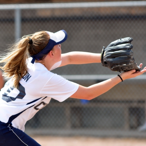 Softball-The-FItness-Lab-Highlands-Ranch-Parker-Denver-Greenwood-Village-CO